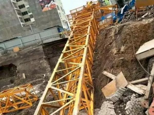 公主岭市吊车租赁_吊车出租运用吊车八不准